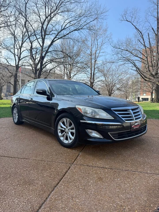 2012 Hyundai Genesis - Image 6 of 11