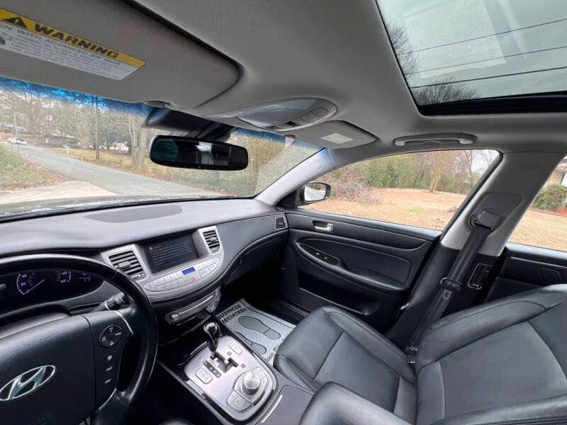 2012 Hyundai Genesis - Image 19 of 19