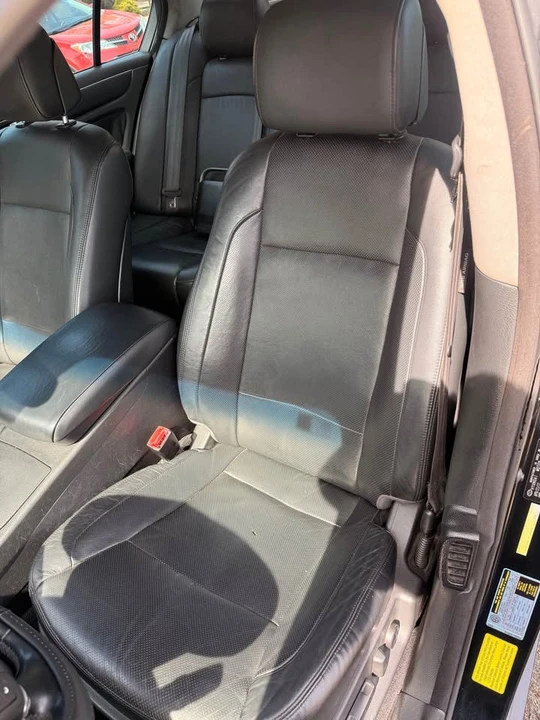 2012 Hyundai Genesis - Image 16 of 20