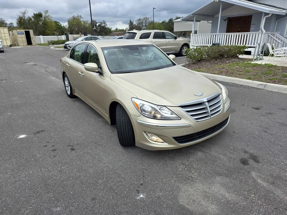 2012 Hyundai Genesis - Image 3 of 12