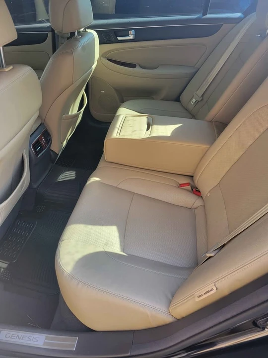 2012 Hyundai Genesis - Image 6 of 6