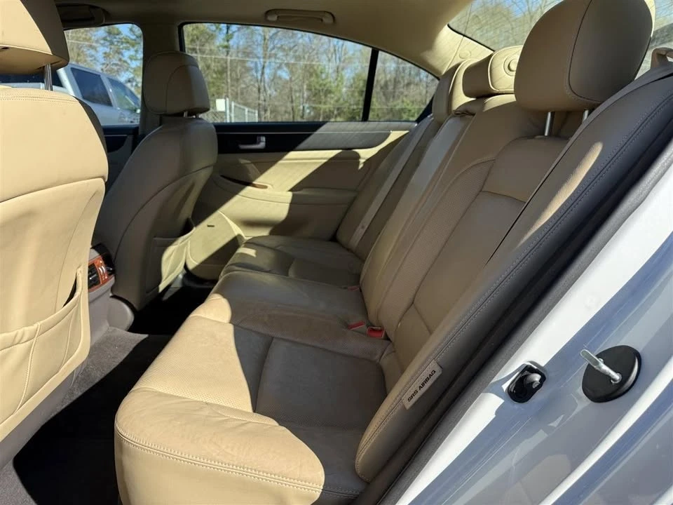 2012 Hyundai Genesis - Image 14 of 20