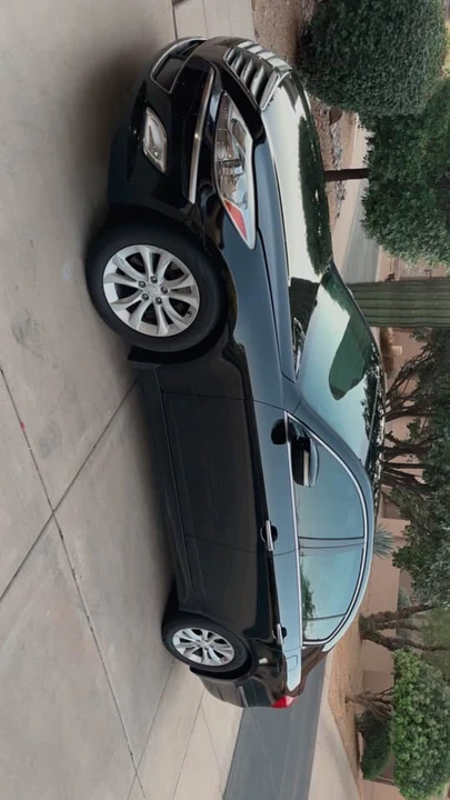 2012 Hyundai Genesis - Image 2 of 8
