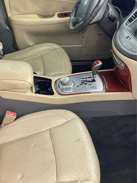 2012 Hyundai Genesis - Image 8 of 8