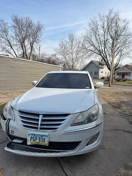 2012 Hyundai Genesis 3.8 Sedan