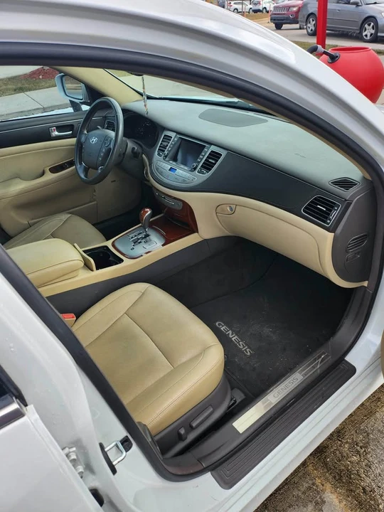 2012 Hyundai Genesis - Image 3 of 13