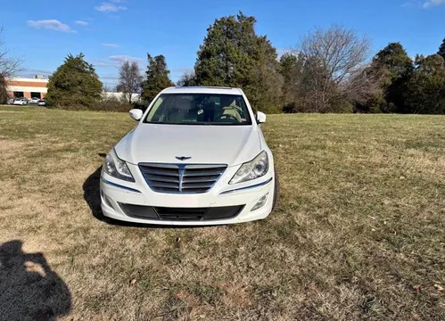 2012 Hyundai Genesis 3.8 Sedan