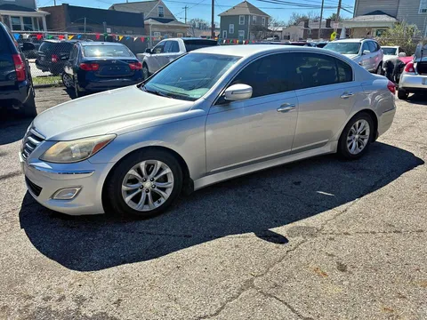 2012 Hyundai Genesis 3.8 Sedan
