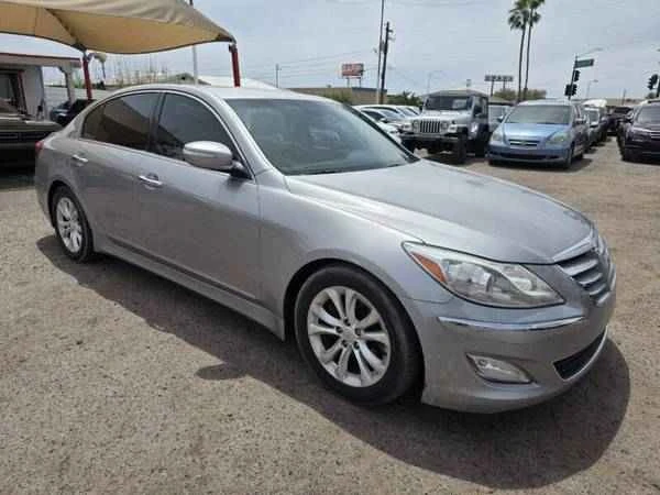 2012 Hyundai Genesis - Image 5 of 16