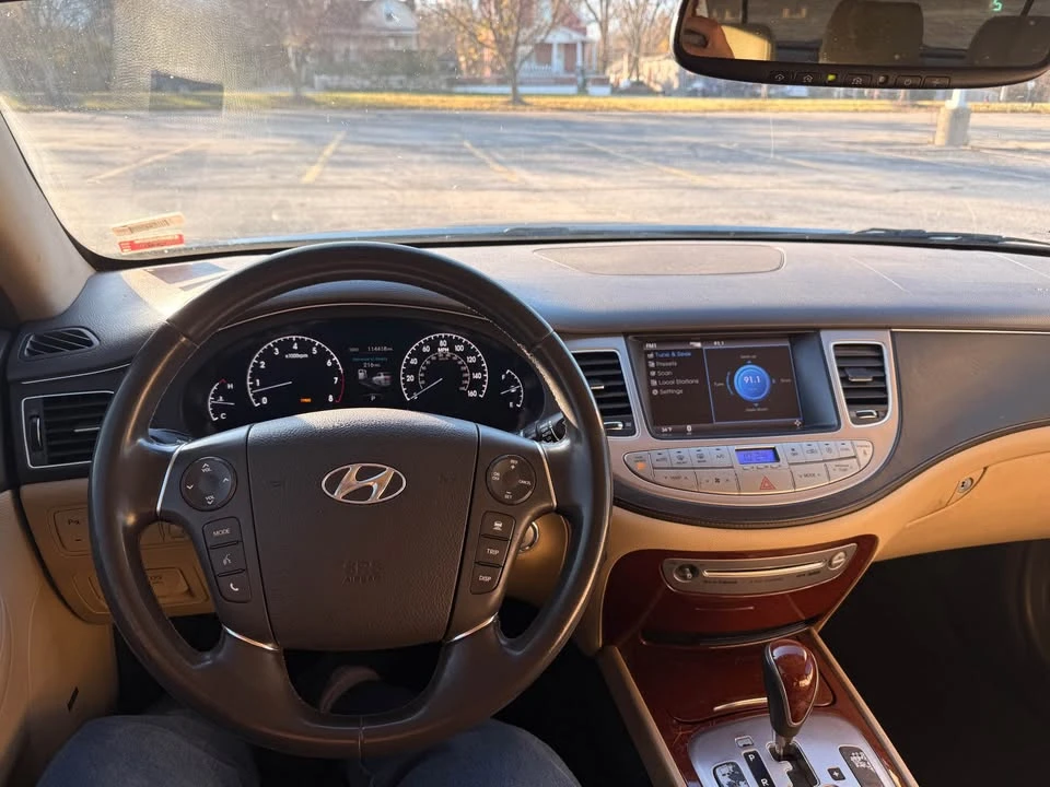 2012 Hyundai Genesis - Image 12 of 13