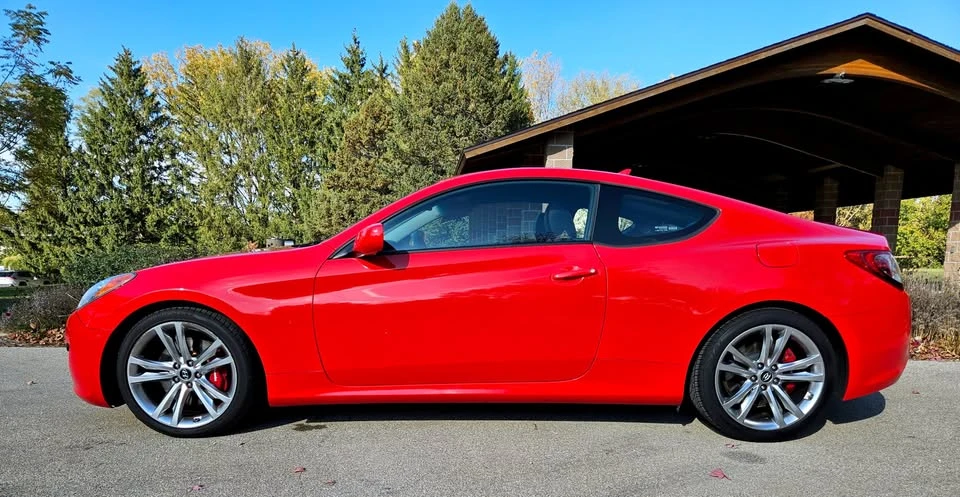 2012 Hyundai Genesis Coupe - Image 8 of 19