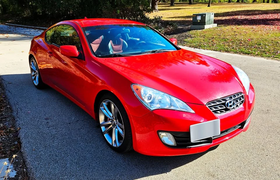 2012 Hyundai Genesis Coupe - Image 9 of 19