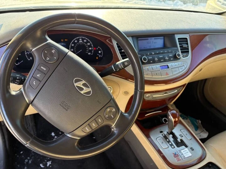 2012 Hyundai Genesis - Image 11 of 11