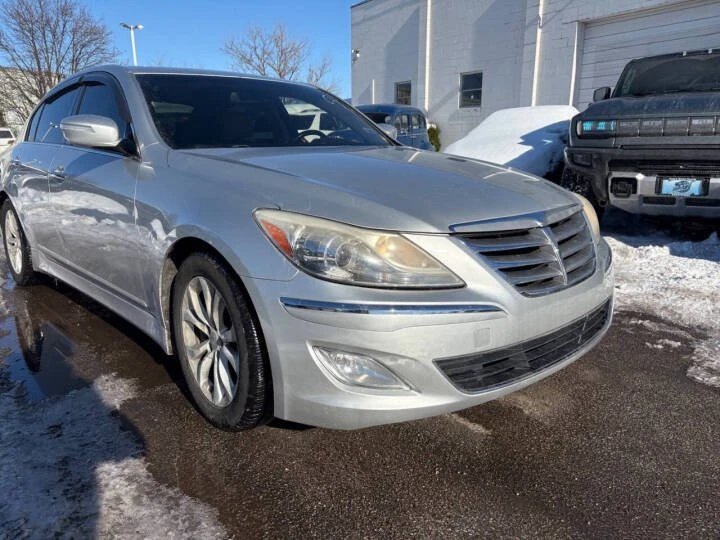 2012 Hyundai Genesis - Image 3 of 11