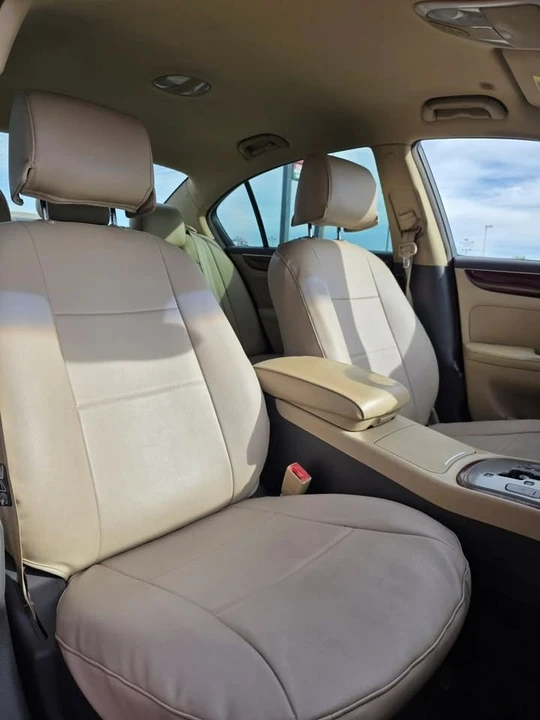2012 Hyundai Genesis - Image 13 of 18