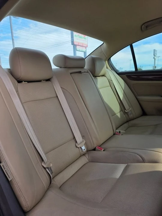 2012 Hyundai Genesis - Image 12 of 18