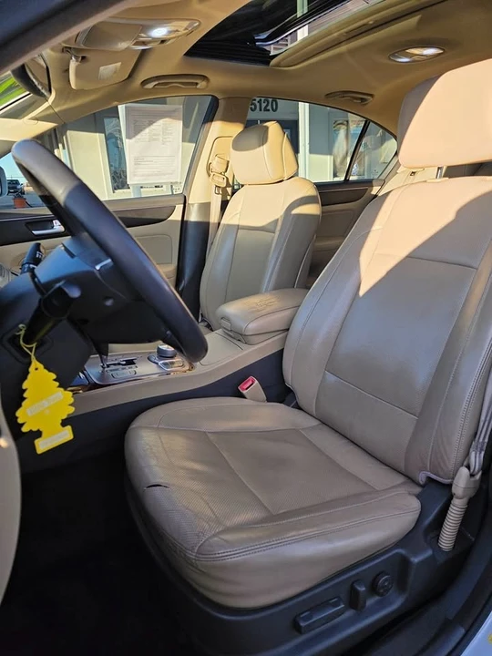 2012 Hyundai Genesis - Image 10 of 18