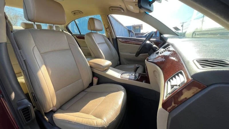 2012 Hyundai Genesis - Image 5 of 10