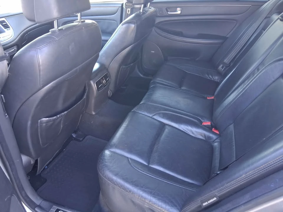2012 Hyundai Genesis - Image 11 of 12