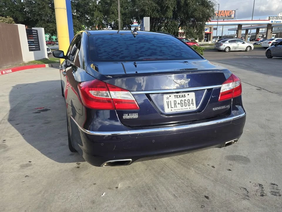 2012 Hyundai Genesis - Image 7 of 11