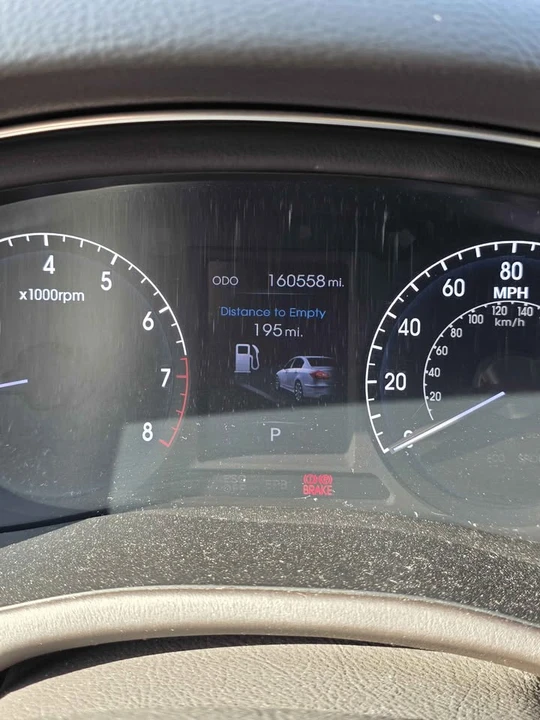 2012 Hyundai Genesis - Image 8 of 14