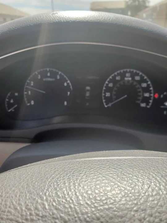 2012 Hyundai Genesis - Image 5 of 6