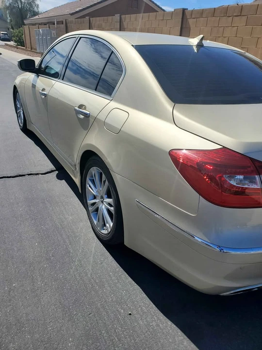 2012 Hyundai Genesis - Image 4 of 6