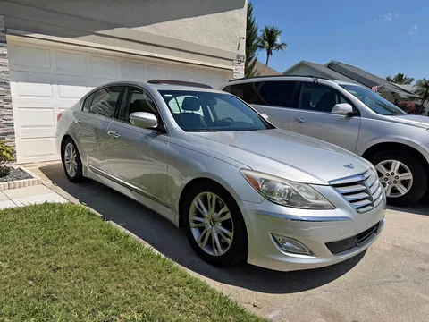 2012 Hyundai Genesis 4.6 Sedan