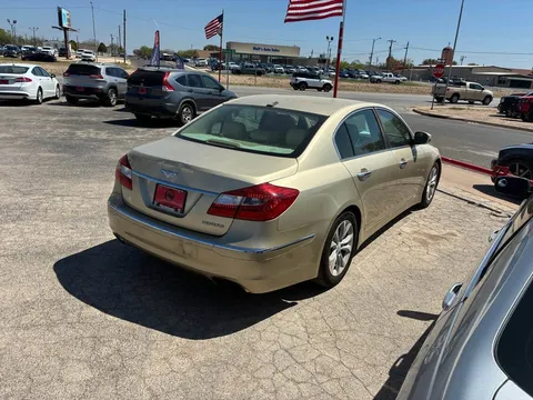 2012 Hyundai Genesis 4.6 Sedan