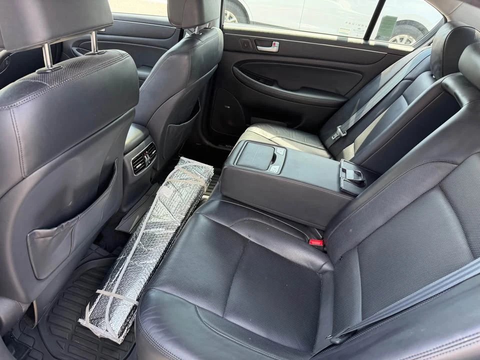 2012 Hyundai Genesis - Image 8 of 8