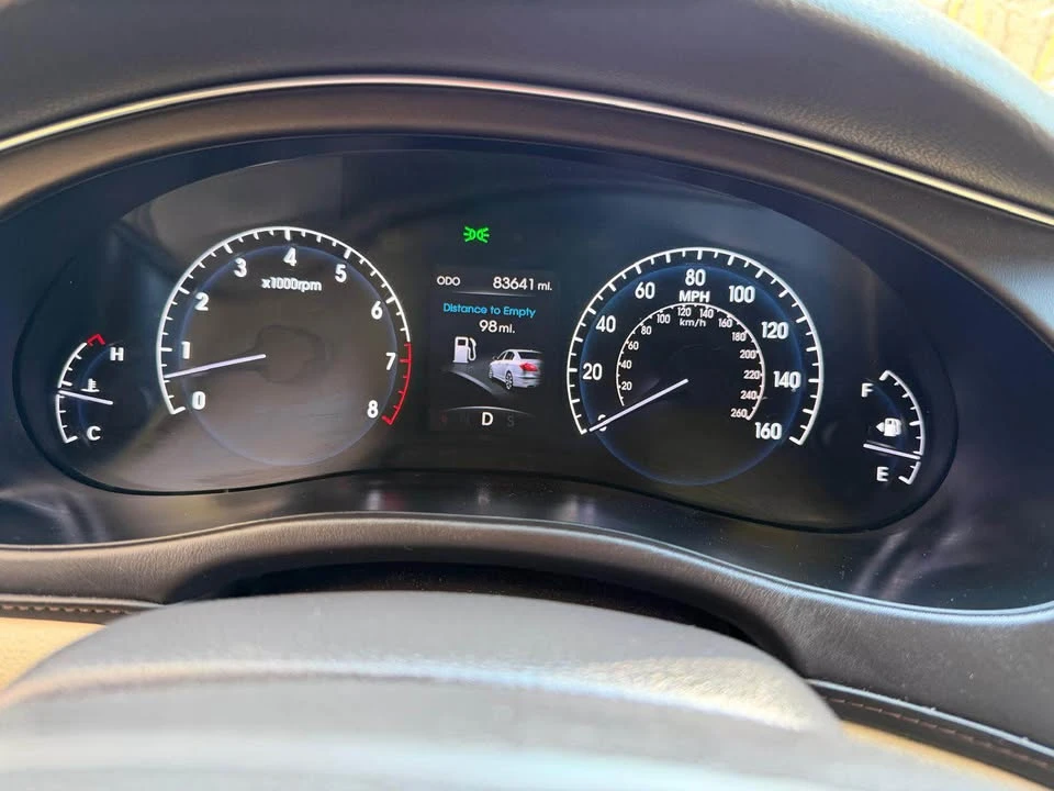 2012 Hyundai Genesis - Image 8 of 17