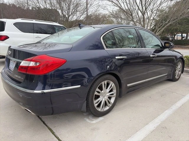 2012 Hyundai Genesis - Image 5 of 8