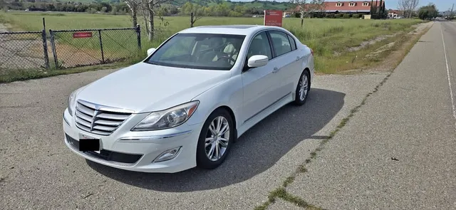 2012 Hyundai Genesis 5.0