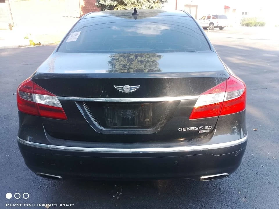 2012 Hyundai Genesis - Image 4 of 7