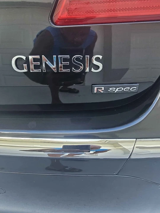2012 Hyundai Genesis - Image 10 of 10