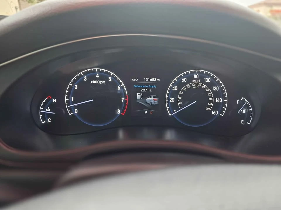 2012 Hyundai Genesis - Image 6 of 7