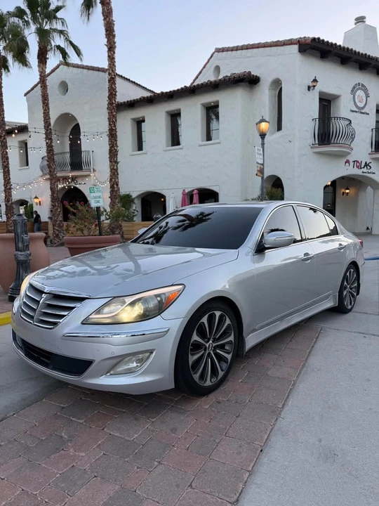 2012 Hyundai Genesis - Image 3 of 16