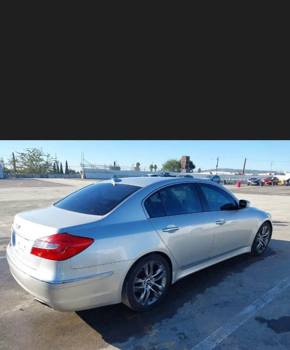 2012 Hyundai Genesis - Image 3 of 5
