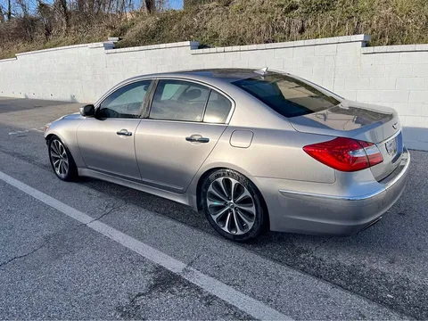 2012 Hyundai Genesis 5.0 R-Spec Sedan