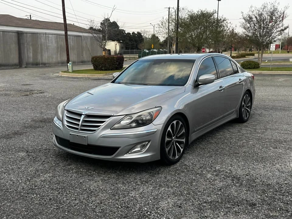 2012 Hyundai Genesis - Image 2 of 14