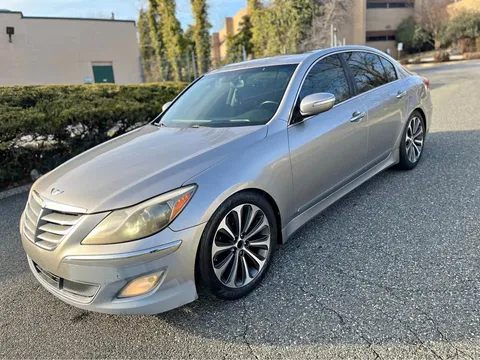 2012 Hyundai Genesis 5.0 R-Spec Sedan
