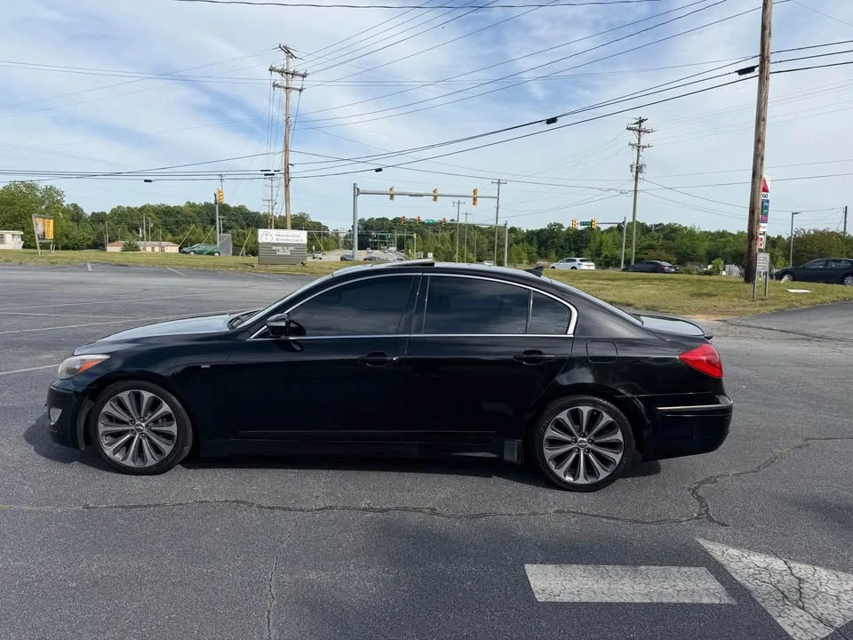 2012 Hyundai Genesis - Image 2 of 16