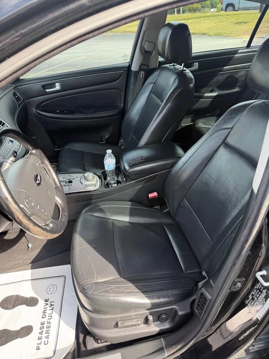 2012 Hyundai Genesis - Image 10 of 16