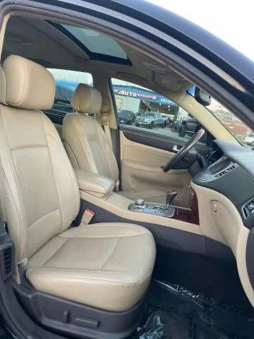 2012 Hyundai Genesis - Image 12 of 14