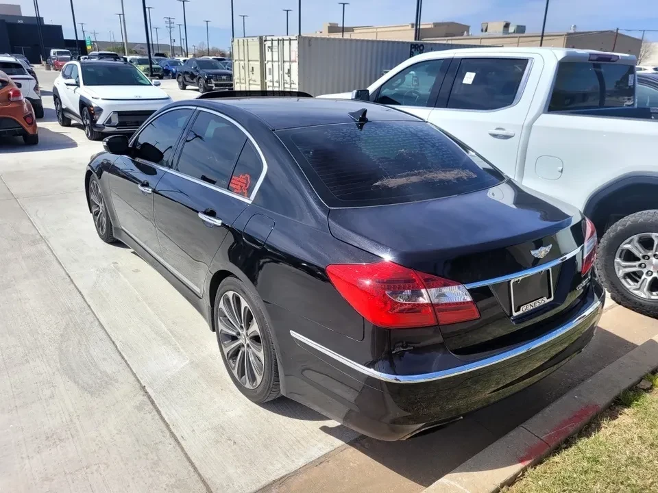 2012 Hyundai Genesis - Image 6 of 7