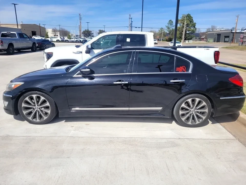 2012 Hyundai Genesis - Image 5 of 7