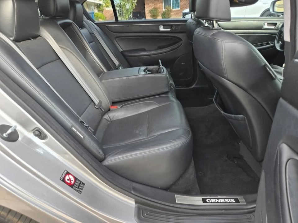 2012 Hyundai Genesis - Image 15 of 16