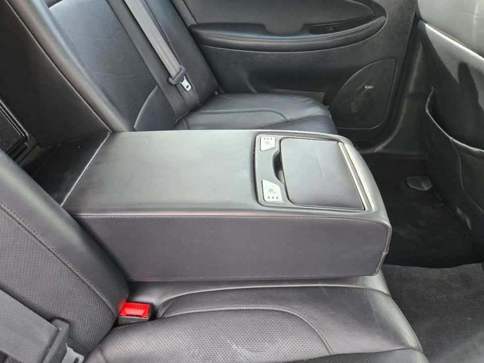 2012 Hyundai Genesis - Image 16 of 16