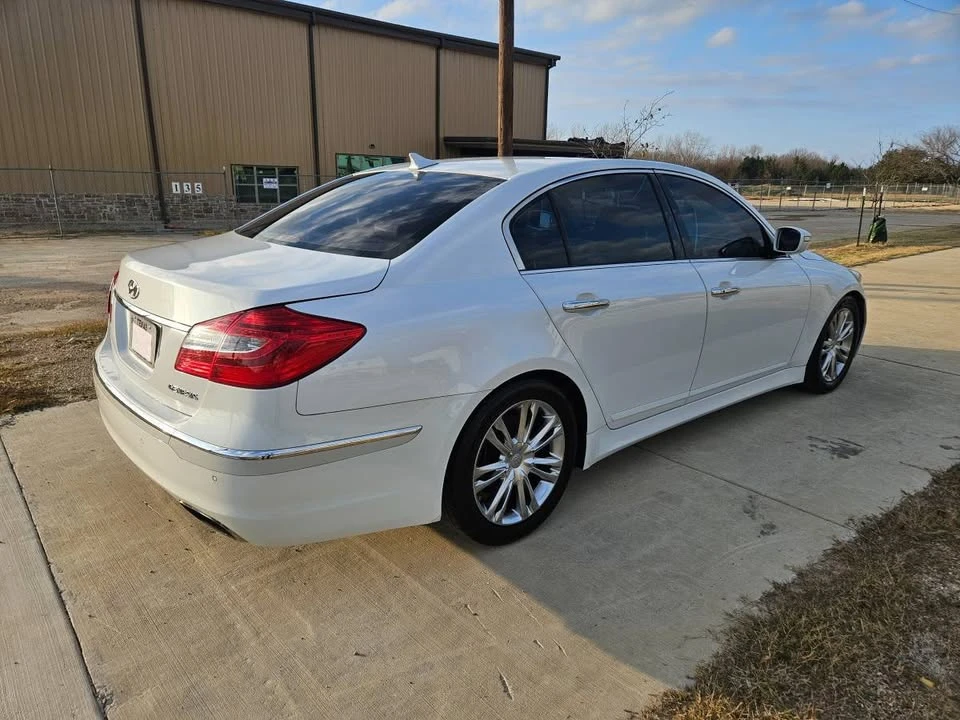 2012 Hyundai Genesis - Image 5 of 20