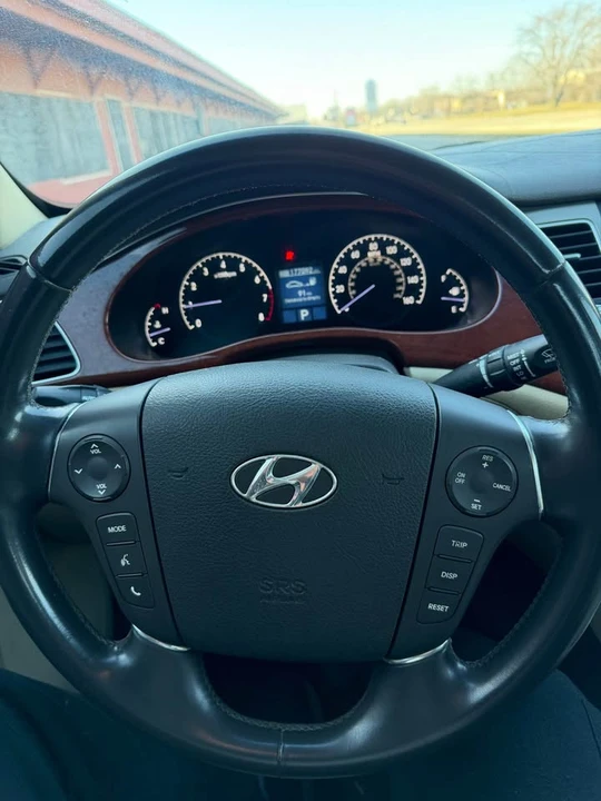 2012 Hyundai Genesis - Image 12 of 12